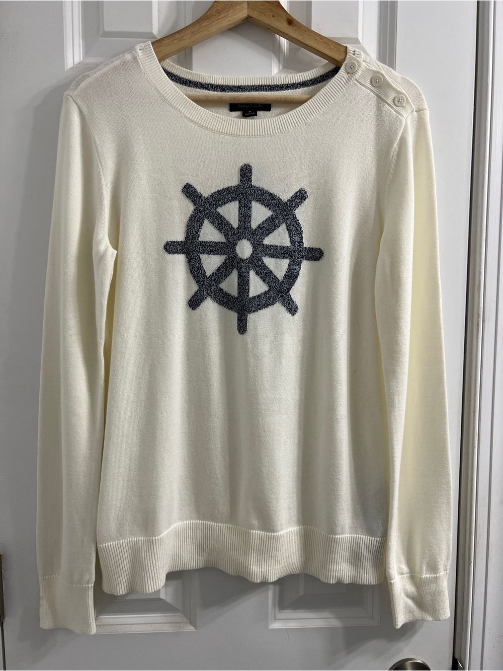 Nautica Swept to Sea Soft Light Knit Cream Sweater with button accent -Small NWT